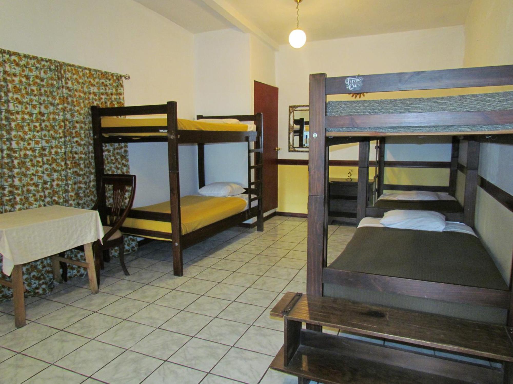 Hostal Shakti San José